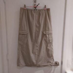 H&M Divided Long Cargo Skirt